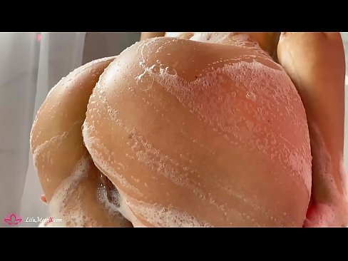 ❤️ La morena es masturba el cony amb un vibrador fins a un orgasme intens a la dutxa ❌ Sexe de qualitat al ca.desixxxtube.ru ❌️