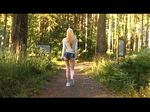 ❤️ Una bella dona es mou lentament, no un vídeo nu ❌ Sexe de qualitat al ca.desixxxtube.ru ❌️