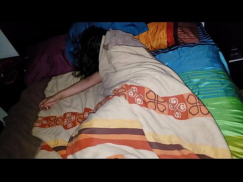 ❤️ El fillastre renya la seva jove madrastra mentre dorm. ❌ Sexe de qualitat al ca.desixxxtube.ru ❌️